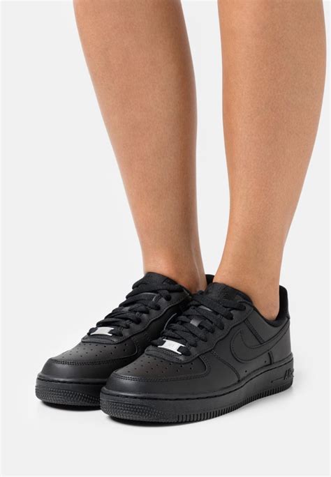 preis nike air force 1 07 schwarz damen|nike platform air force 1.